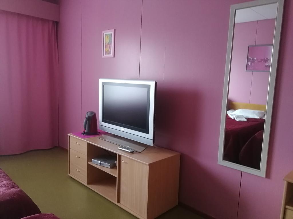 Hotel Villa Vanessa Siltakyla Ngoại thất bức ảnh